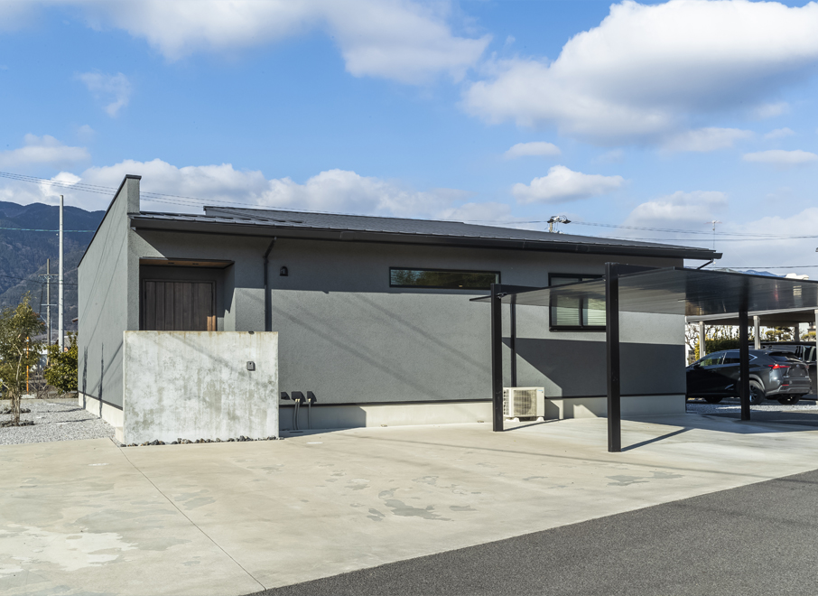 シンプルでスタイリッシュな平屋